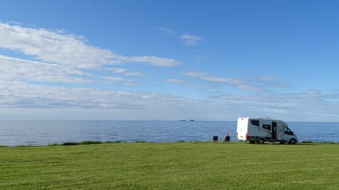 Going to the sun with our luxurious compact camper?