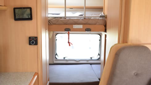 Heerlijke Familie Camper - 6p Dethleffs alcove uit 2001