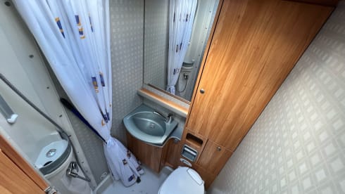 Bürstner camper for 2 people