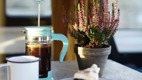 Milo – modern super cosy Left HD. - insurance included in price  !