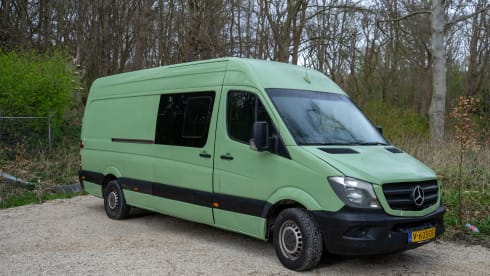 Ivana – 3p Mercedes-Benz bus uit 2017