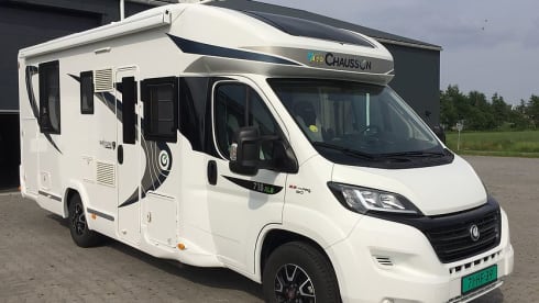 Beautiful Chausson camper for rent, built in 2016