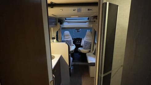 Schink – 5p Fiat semi-integrated uit 2021