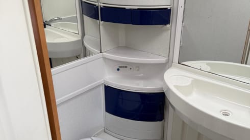 6p Hymer integrated uit 2001