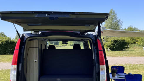 2-person Mercedes-Benz Vito camper van from 2011