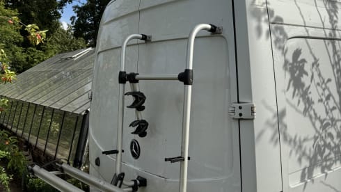 SJEF – Sfeervolle 4p off-grid familie buscamper