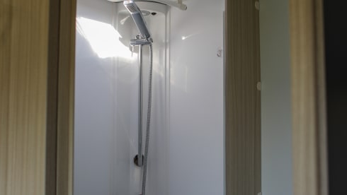 Saltire sunsets Motorhome hire  – 6 berth Fiat alcove from 2021