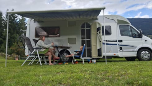 Cosyhomy – 4p Renault semi-integrated from 2007