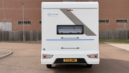 Great Scottish Cruiser – Caravane Fiat 7 couchages avec alcôve à partir de 2021