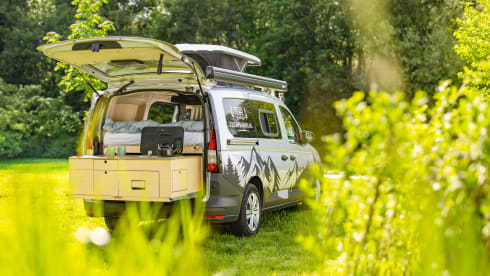 Abbey – Economical bus camper from 2024