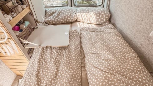 Odos – Autarker T6 Camping Bus für Dein Abenteuer