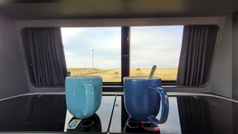 Van Greta  – 4 berth T6.1 Volkswagen Campervan