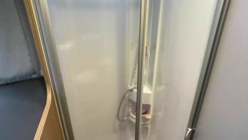 Hulk – Fully integrated motorhome.