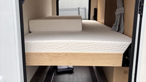 A68 – 6p Sunlight alcove from 2025