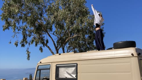 Düdo: Mercedes 609D bus camper - Off-grid