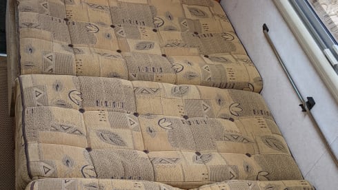 Kernow Explorer – Family motorhome for 4 in the heart of Cornwall