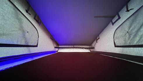 Volkswagen 2021 Transporter mit 4 Schlafplätzen