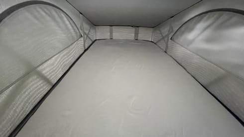 The Smiling Van – Camper Volkswagen per 4 persone, modello 2023