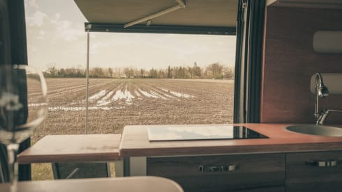 Peugeot Boxer 2016 Euro 6 fully equipped off-grid camper