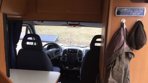 Ranger – Fiat ducato 2.3 JTD Eurocamp 2 buscamper for comfort, convenience and driving pleasure!