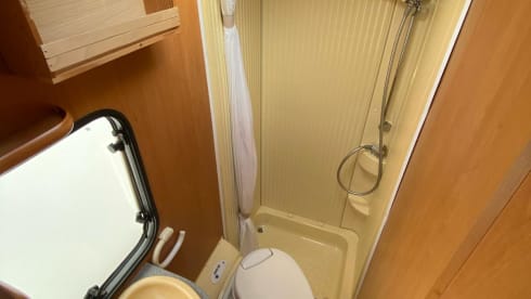 Sunny 🌞 – Fiat Dethleff - Incantevole camper per famiglie da 4 posti 
