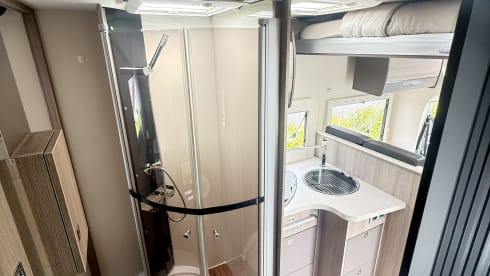 Chausson Welcome 728EB – Embark on an adventure with our Chausson Welcome 728 EB! 🚐✨