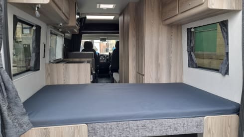 MT22 – 4 Berth Campervan/MotoRhome - fully equipped for your next Adventure