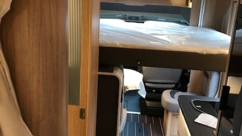 Knaus Sky wave 4p – Knaus Mobil semi-integral 4p from 2022 - air conditioning living area