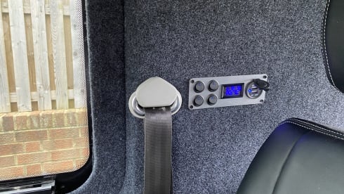 David – 4 berth Volkswagen campervan from 2021