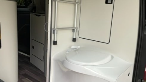 Vive Le Van 🙌 – New Comfort Camper 2023 (4 pers.)