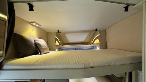 Adria – Luxury Adria Matrix 670 SBC Platinum Camper 