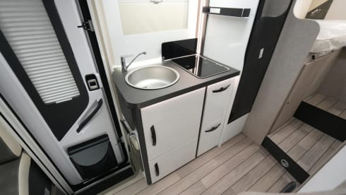 4p McLouis semi-integrated from 2025