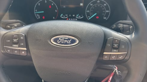 Tess – Benimar-Halbintegration mit 4 Liegeplätzen ab 2024