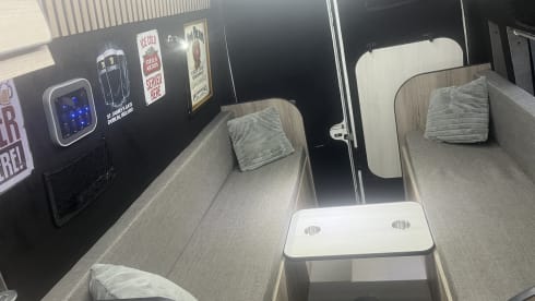 Jean ford van dam  – 3 berth Ford Transit campervan 