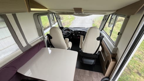 4p Hymer Integrated from 2010