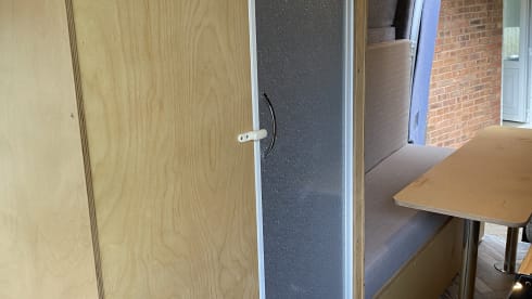 Pamela – Off grid 4 berth Mercedes Sprinter