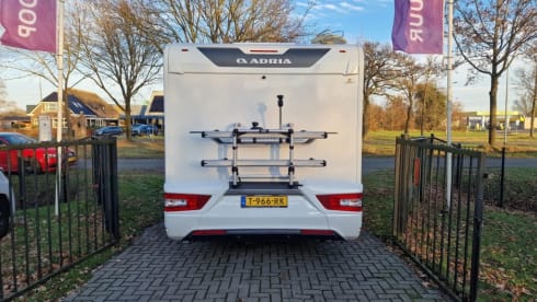C39 – 4p Adria Mobil semi-integrated from 2020
