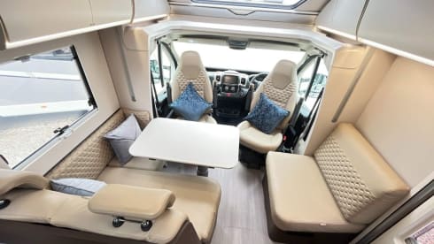 2022 Adria Matrix Supreme 670 SC 2.3