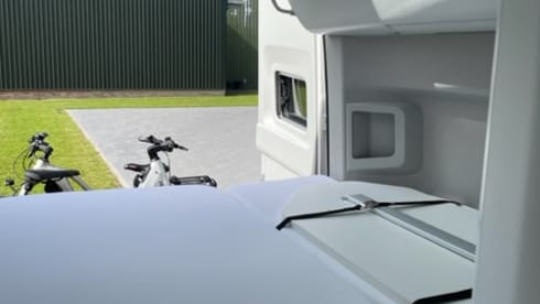 Brand new Grand California 600!