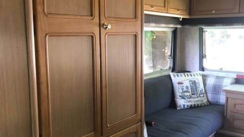 Nellie – VW T4 Coach built Motorhome