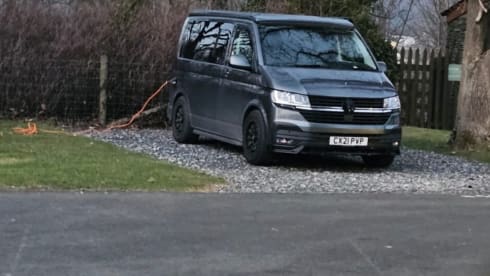 Indy  – VW Transporter Campervan 2021 - 4 Berth
