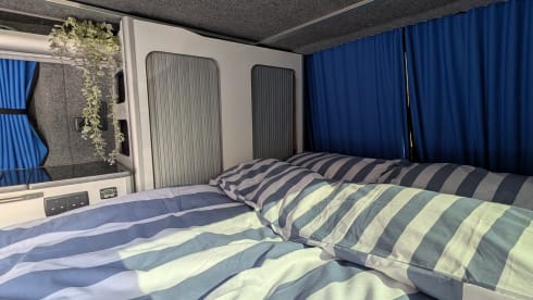 Seve – 4 berth Volkswagen campervan from 2015