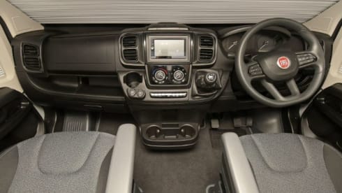 Marma camper, memory maker – 4 berth Fixed bed, great layout