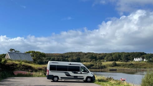 Tomo – 2 berth Peugeot campervan from 2017