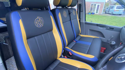 Barnie – T5 VW (2007), Blue Pop-Top (LWB)