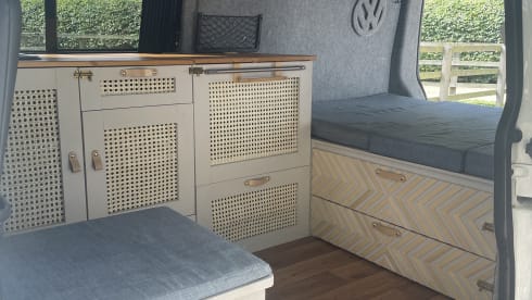 Jane  – 3 berth Volkswagen integrated from 2015