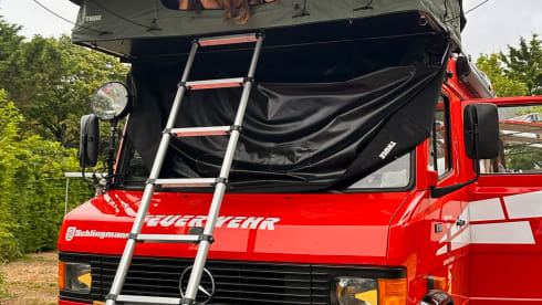 Helga – Classic German Firetruck Converted To Luxury 6 Birth Motorhome