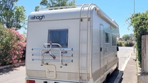 Camper Mansardato in ottime condizioni