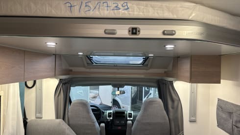 4p Joa 75T semi-integrated from 2025