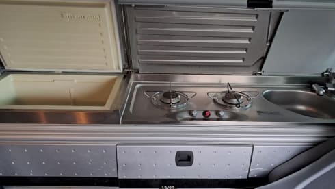 MP VAN – 4p Mercedes-Benz campervan uit 2011